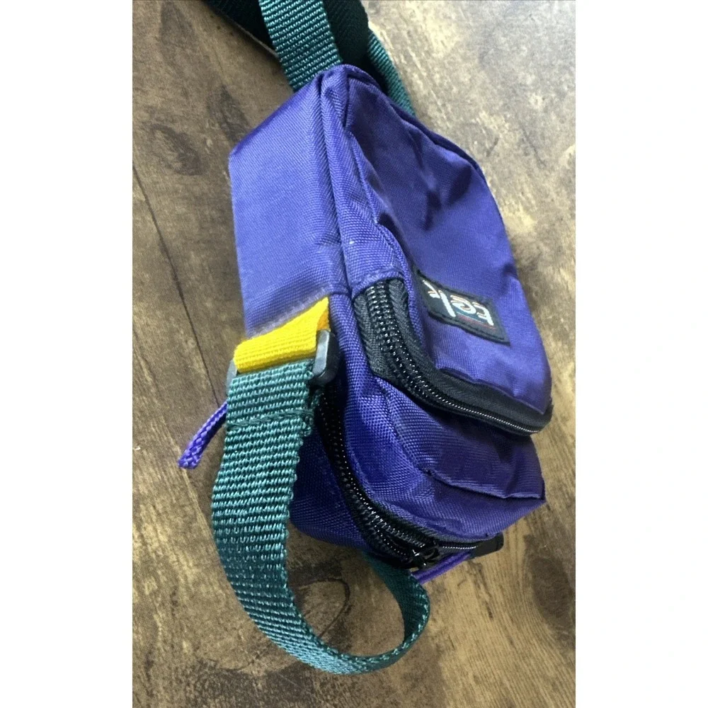TEK By Tamrac Photo/Digital/Audio/Game Compact Padded Bag Purple Green Strap Y2K